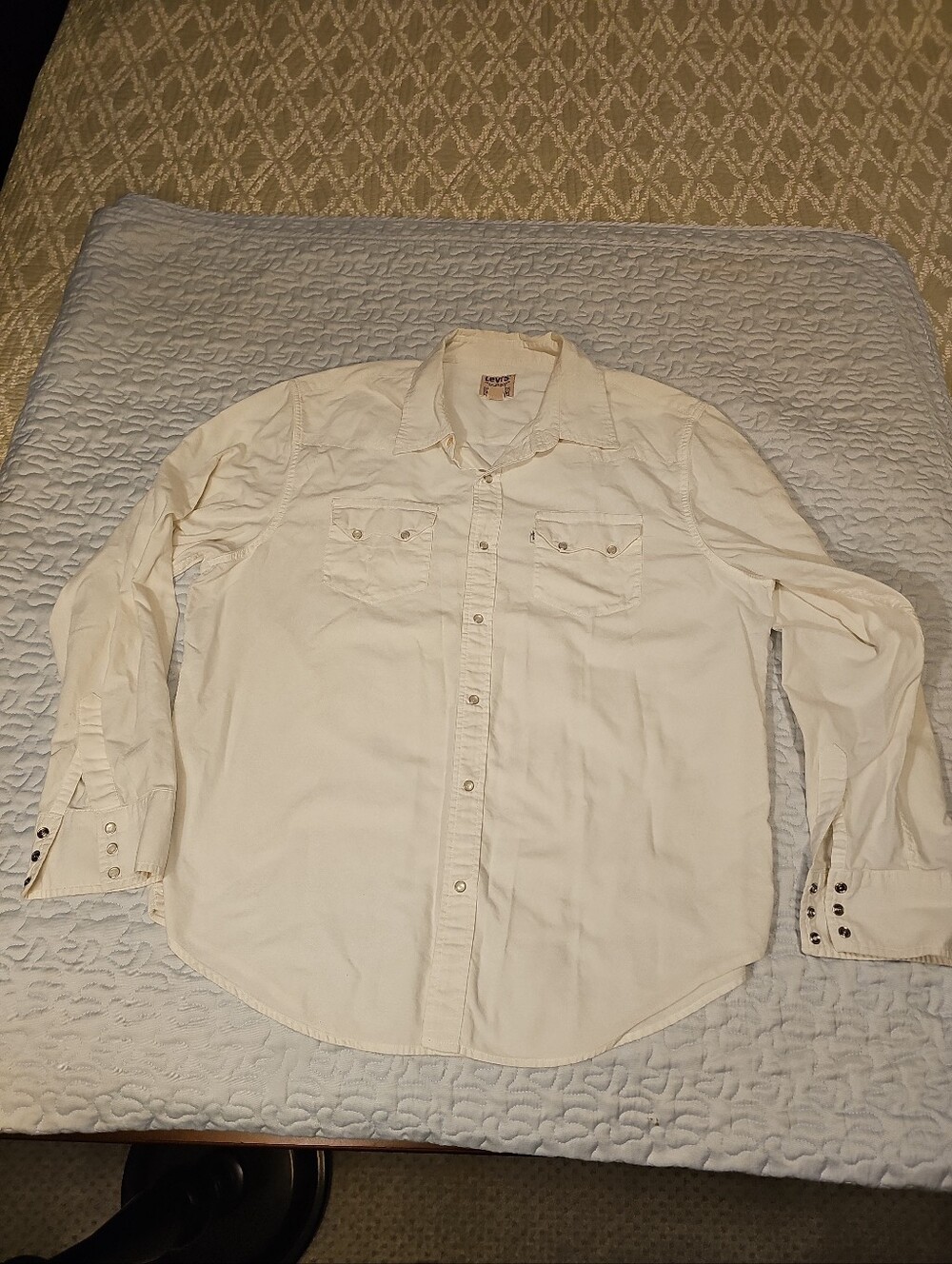 Levi's Creamy White L-Sleeve Western Style Pearl Snap Button  Down XL
